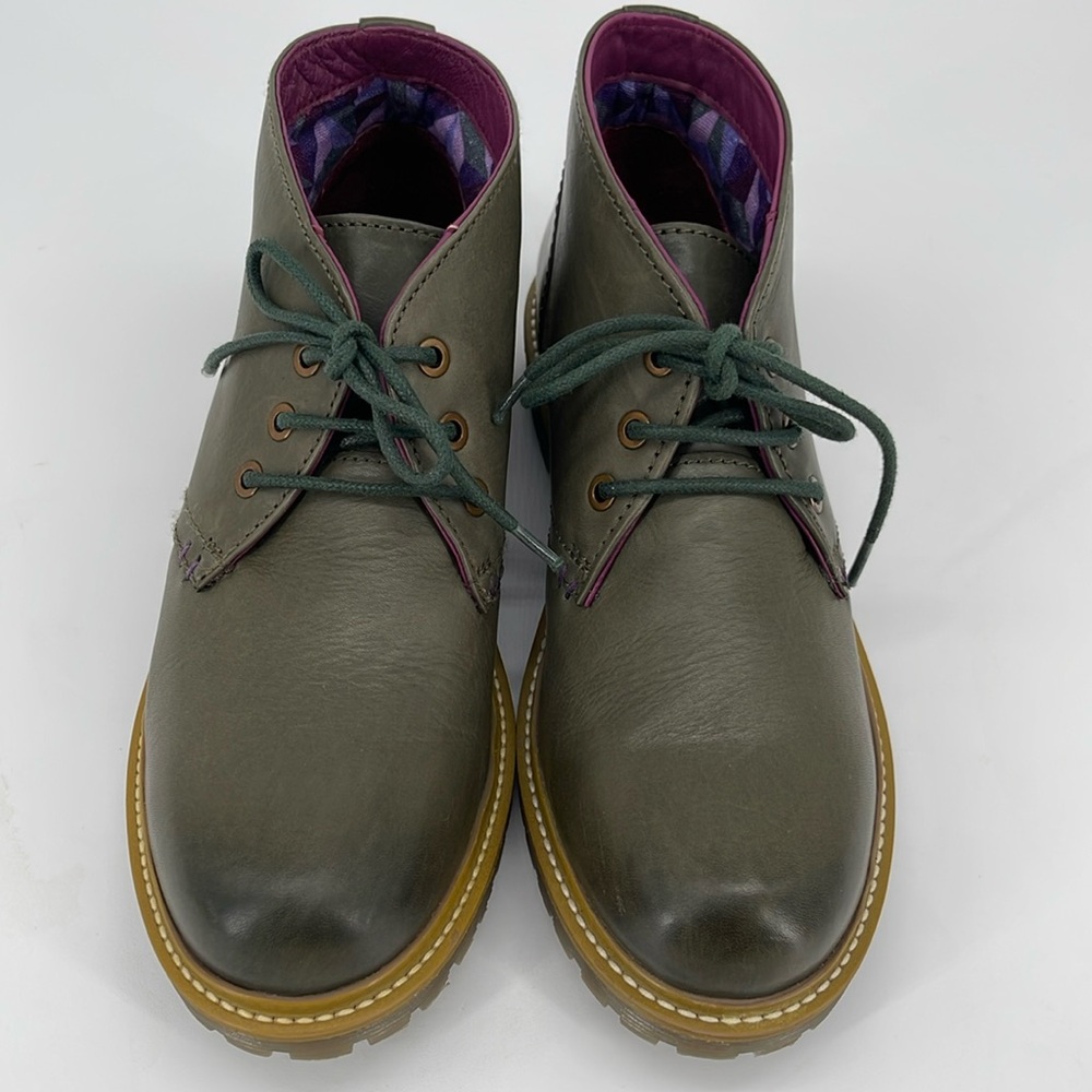 Moshulu Perrine Chunky Sole Chukka Leather Booties Women Size 41/10.5